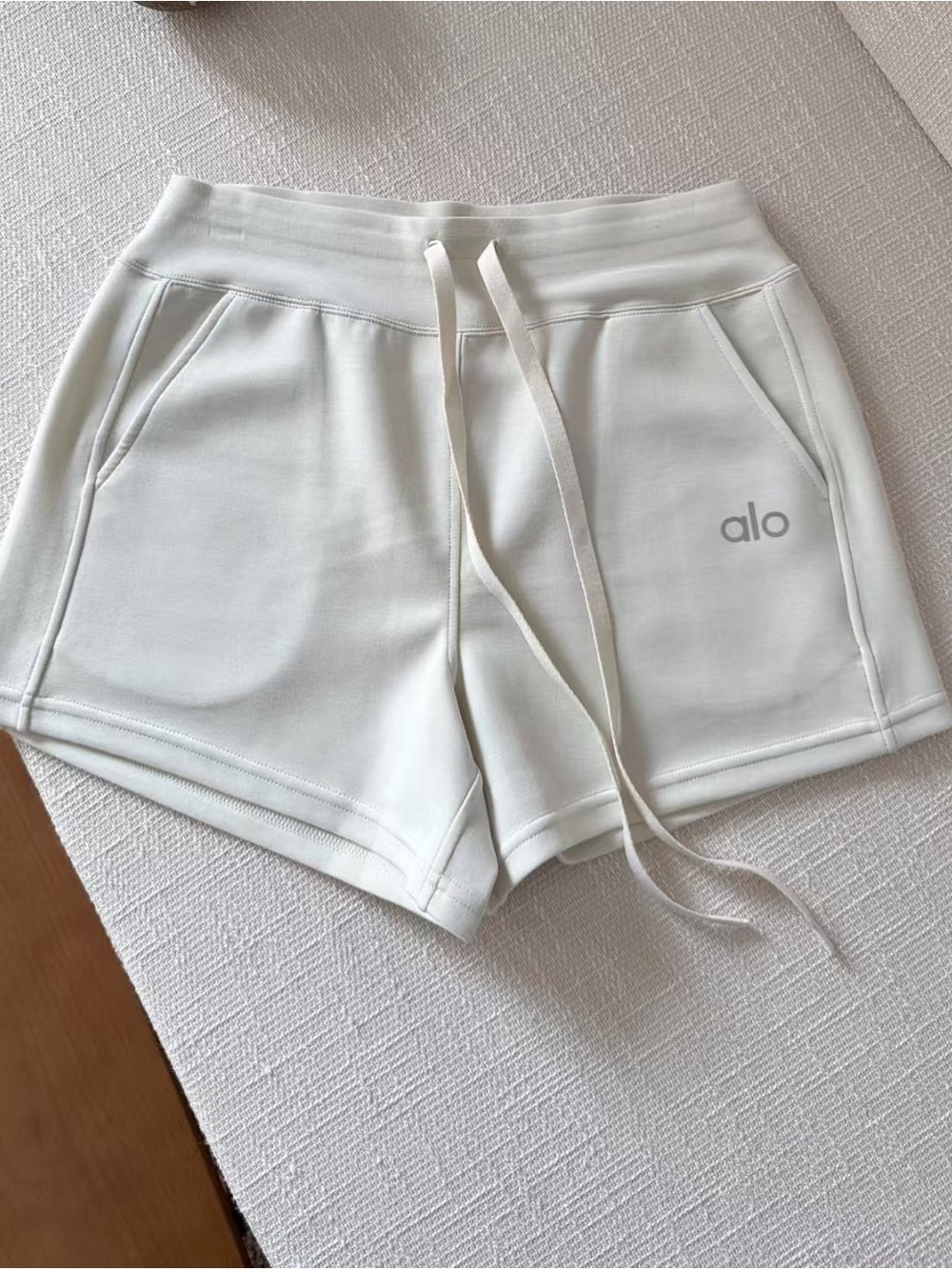 ALO Yoga Women's White Drawstring Athletic Shorts